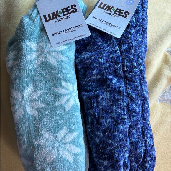 Sold Lot 2 Pairs Muk Luks Cabin Slipper Sock Women’s Socks Non Skid Lined 8-10 - Picture 2 of 7